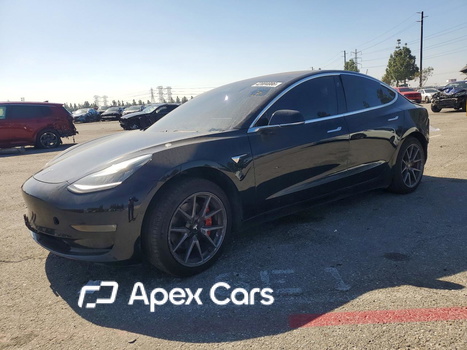 Tesla Model 3 2018 - Image 1 of 13