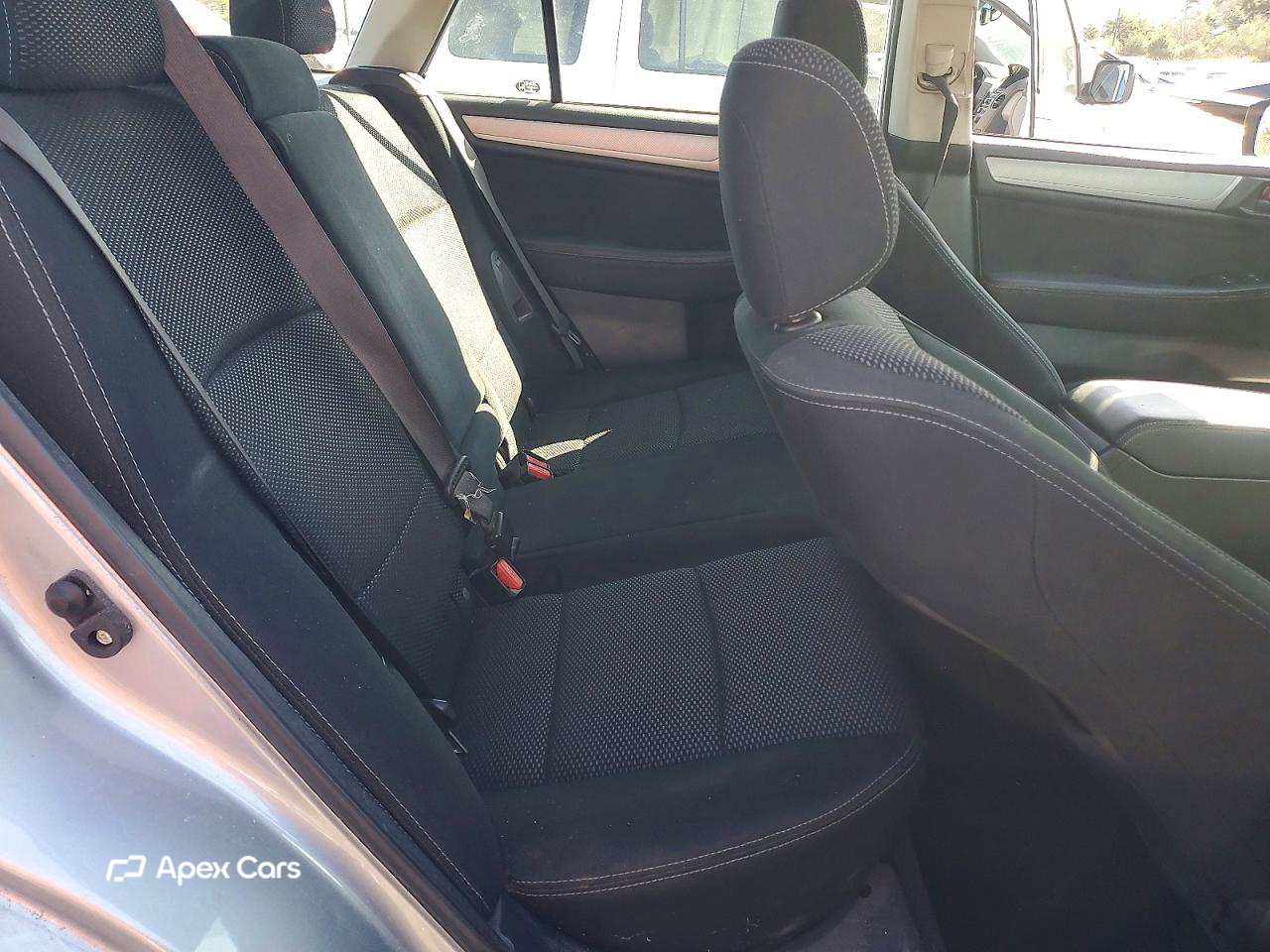 Subaru Outback 2017