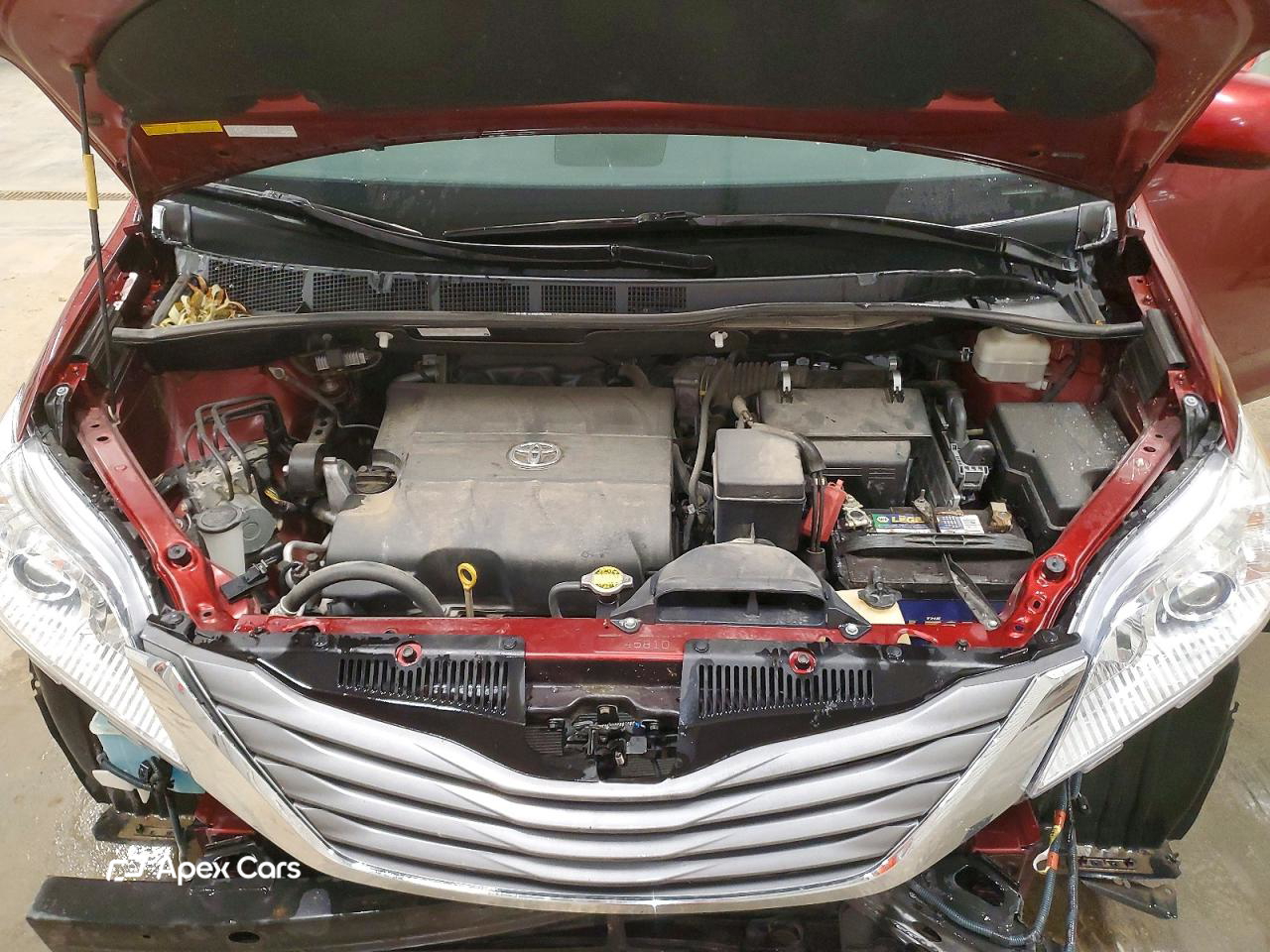 Toyota Sienna 2011