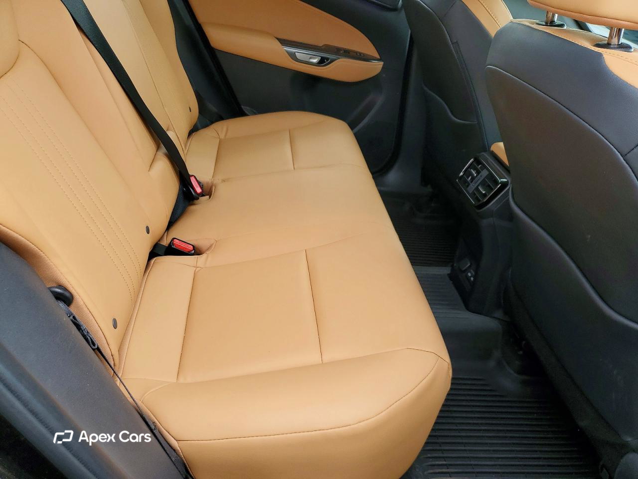 Lexus NX 2025