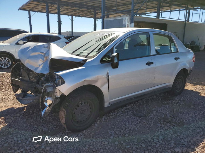 2010 Nissan Versa - Image 1 of 5