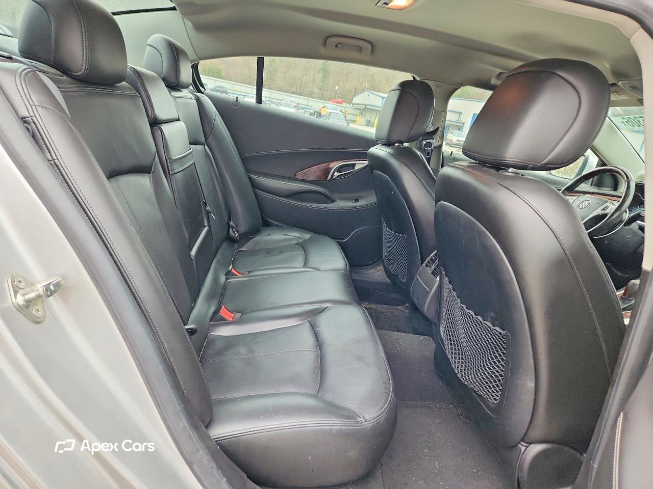 Buick LaCrosse 2011