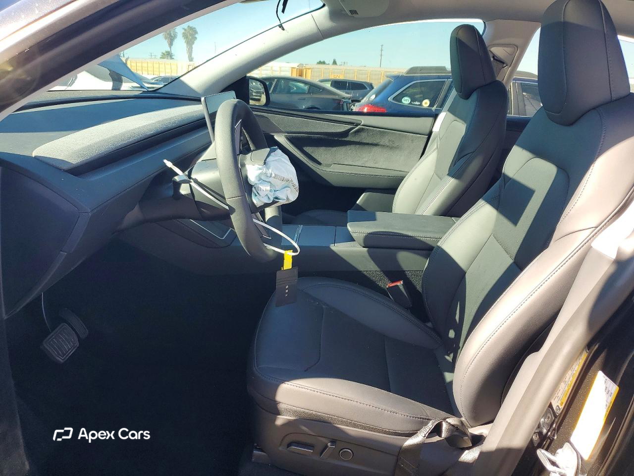 Tesla Model Y 2026