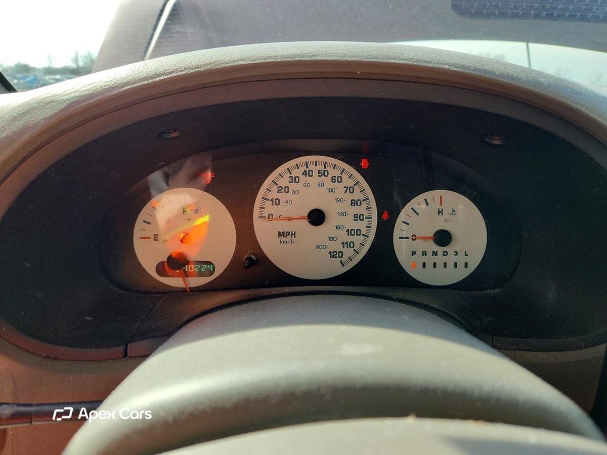 Dodge Caravan 2003