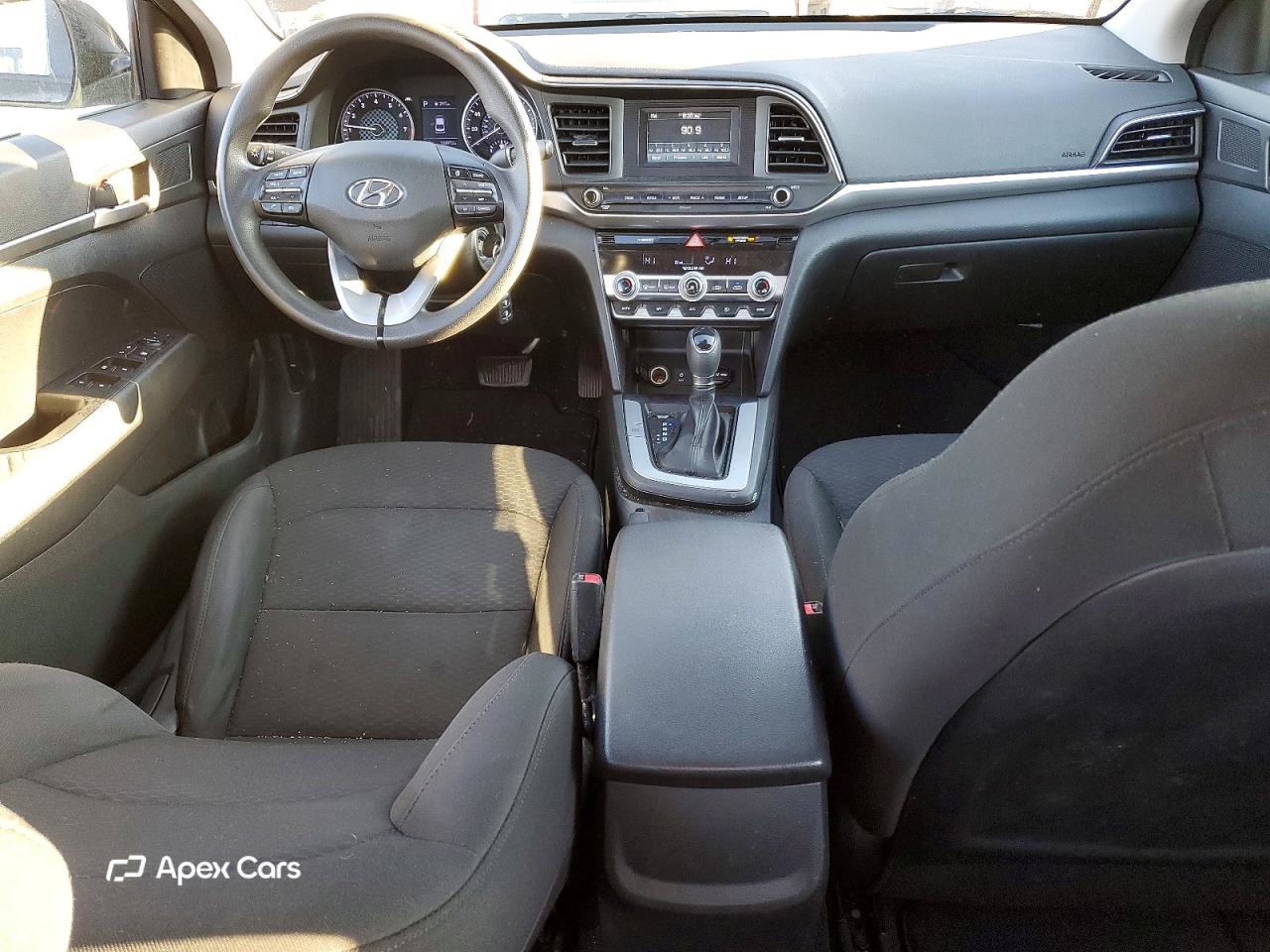 Hyundai Elantra 2020