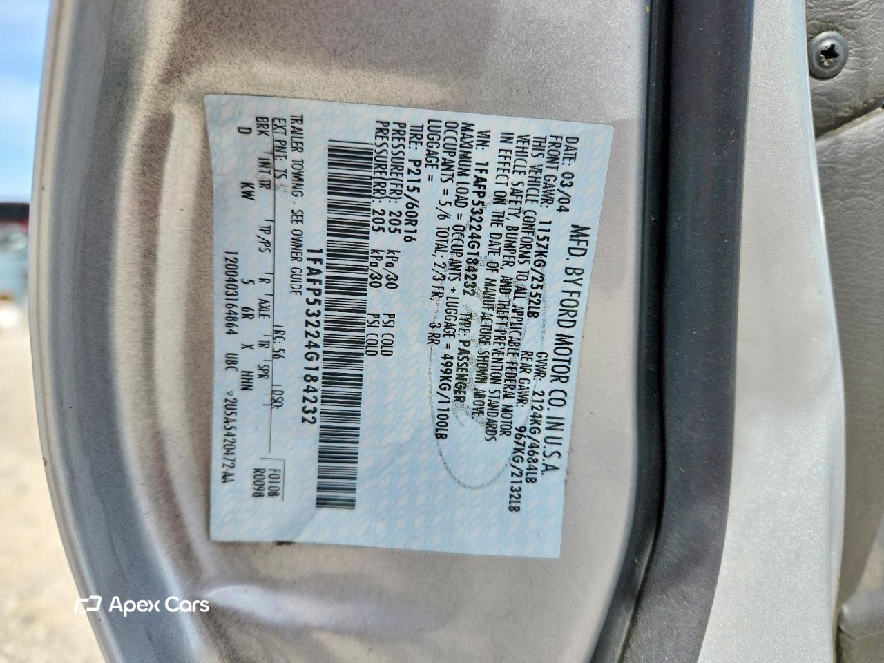 Ford Taurus 2004
