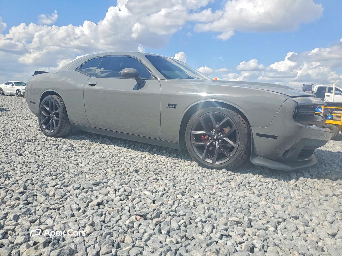 Dodge Challenger 2019