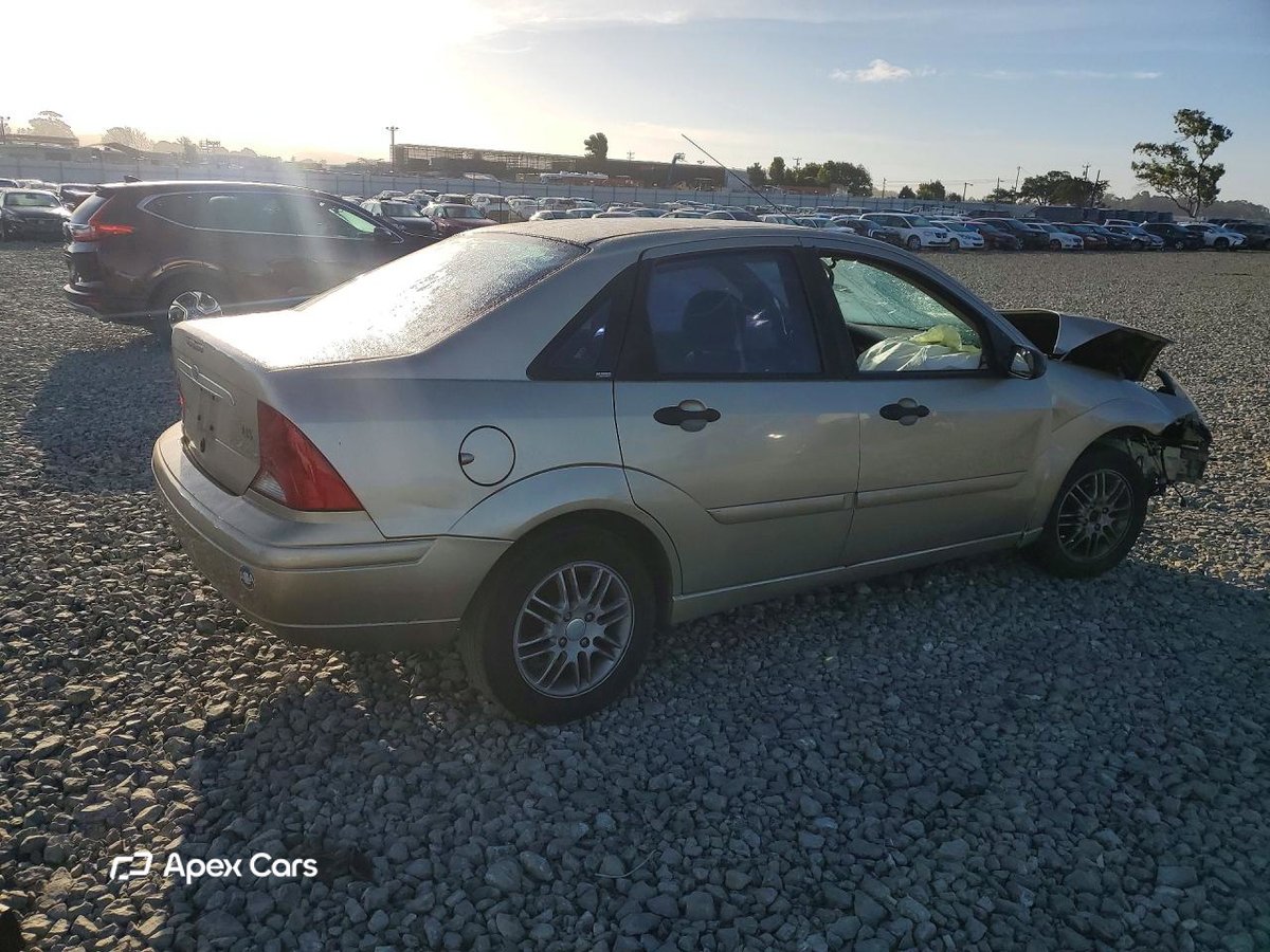 Ford Focus 2000
