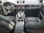 Porsche Cayenne 2021