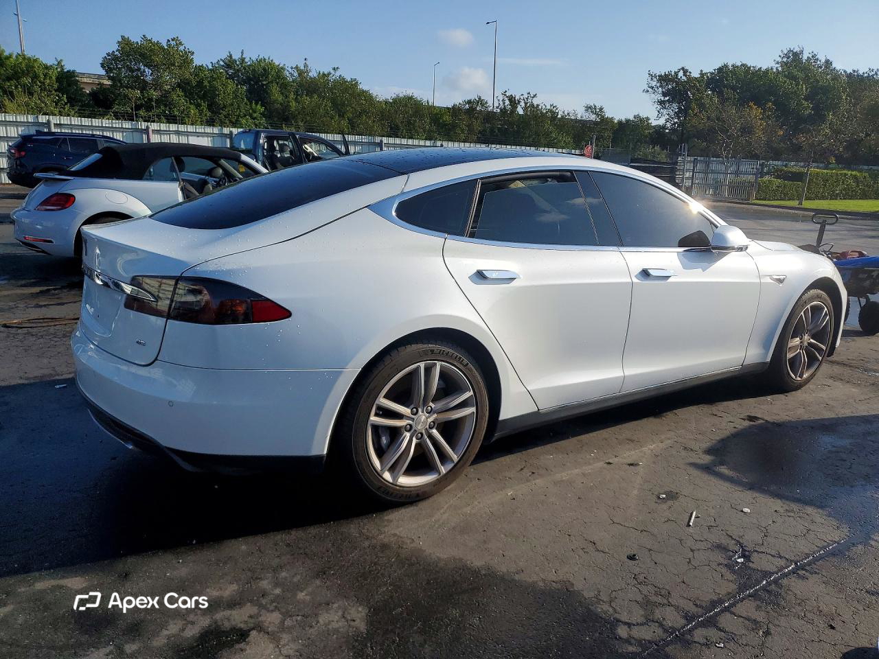 Tesla Model S 2014