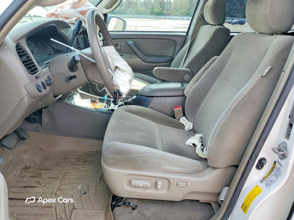 Toyota Sequoia 2006