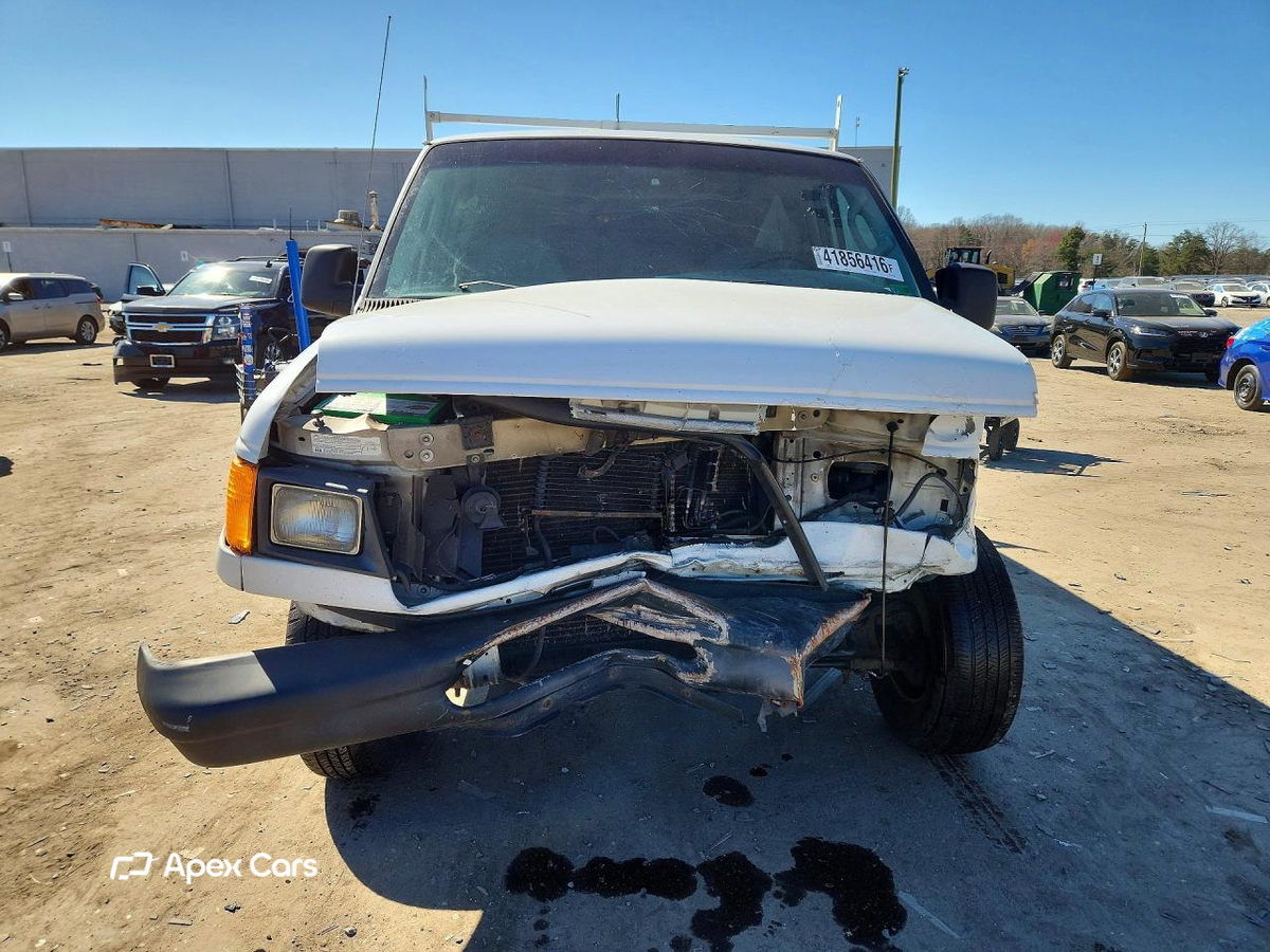 Ford Econoline 2005