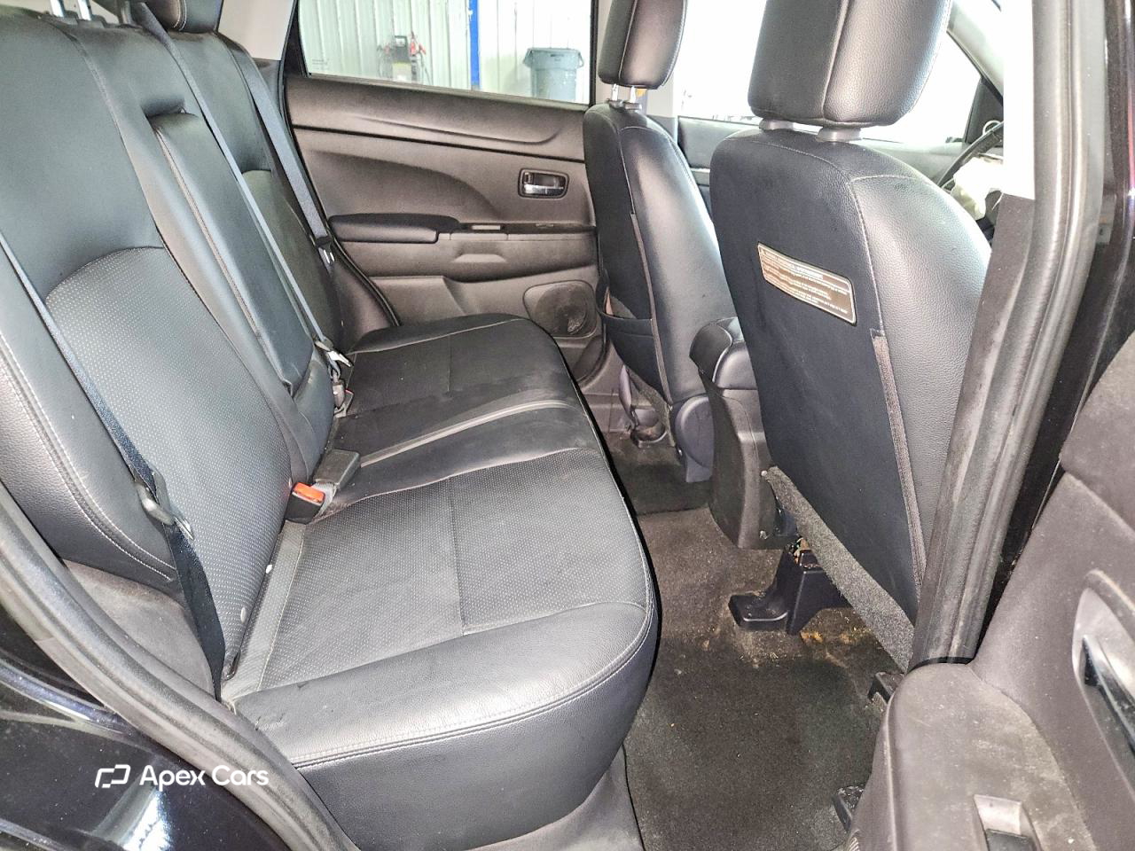 Mitsubishi Outlander 2014