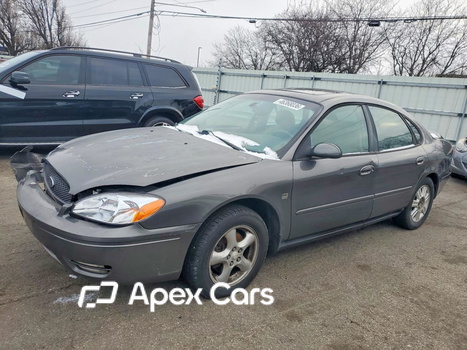 Ford Taurus 2002 - Image 1 of 13