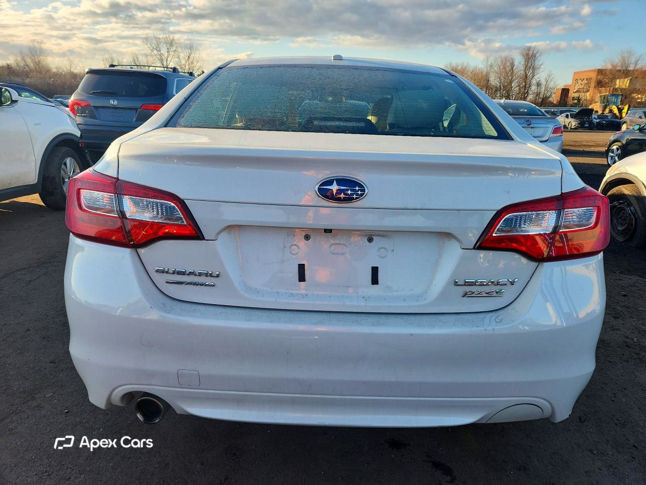 Subaru Legacy 2015