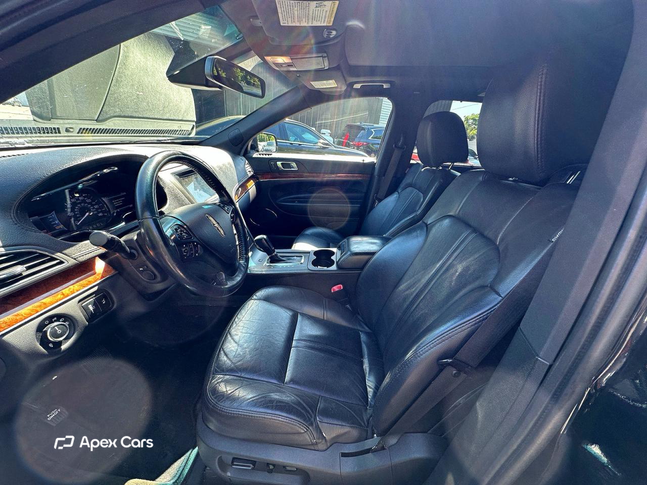 Lincoln MKT 2018