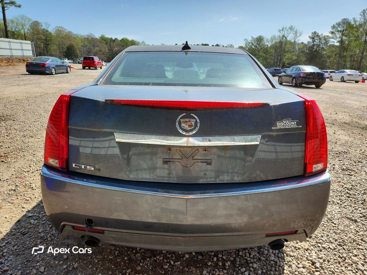 Cadillac CTS 2010