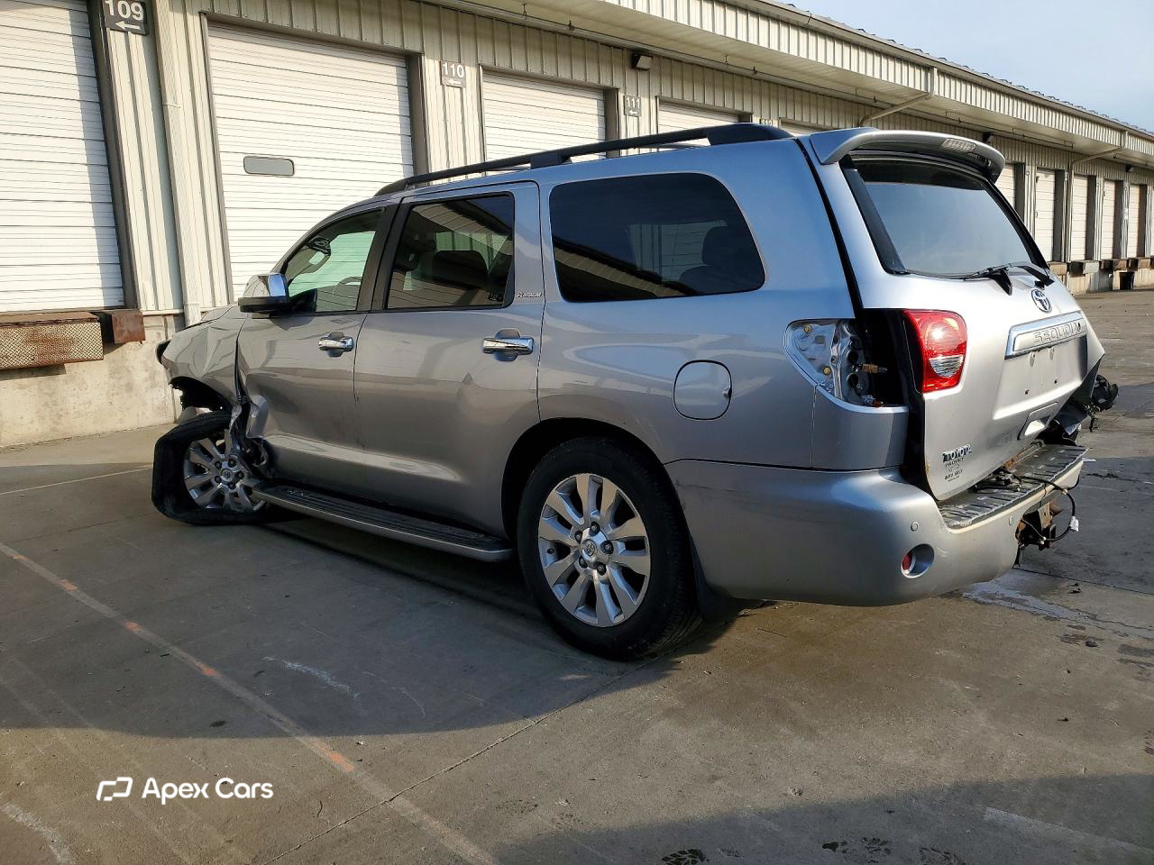 Toyota Sequoia 2010