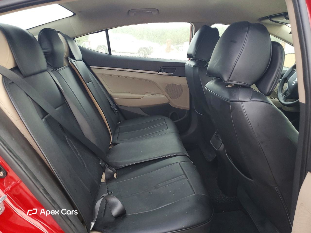 Hyundai Elantra 2017