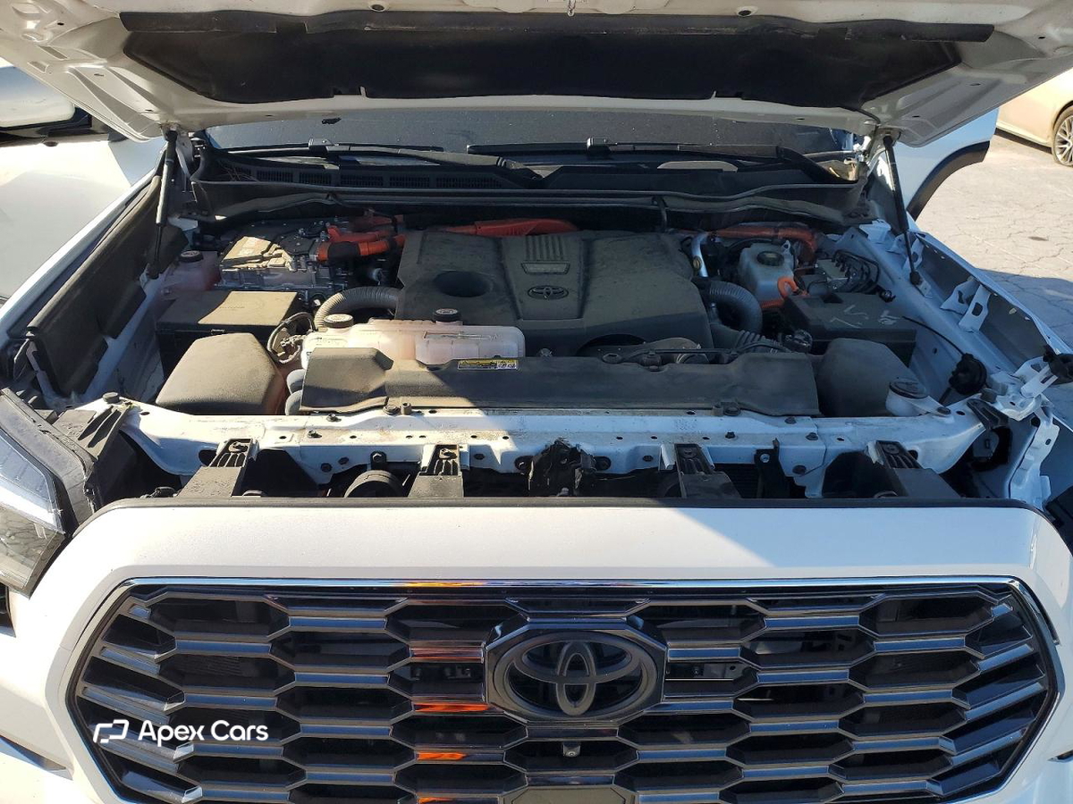 Toyota Sequoia 2024