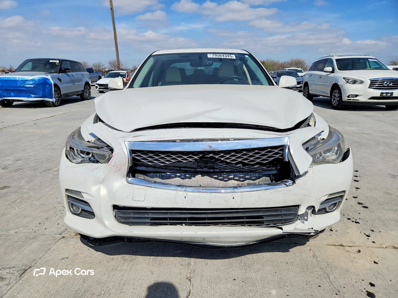 Infiniti Q50 2015