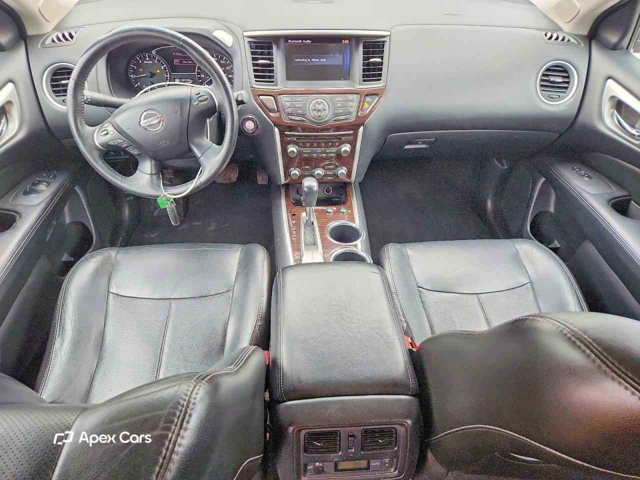 Nissan Pathfinder 2013
