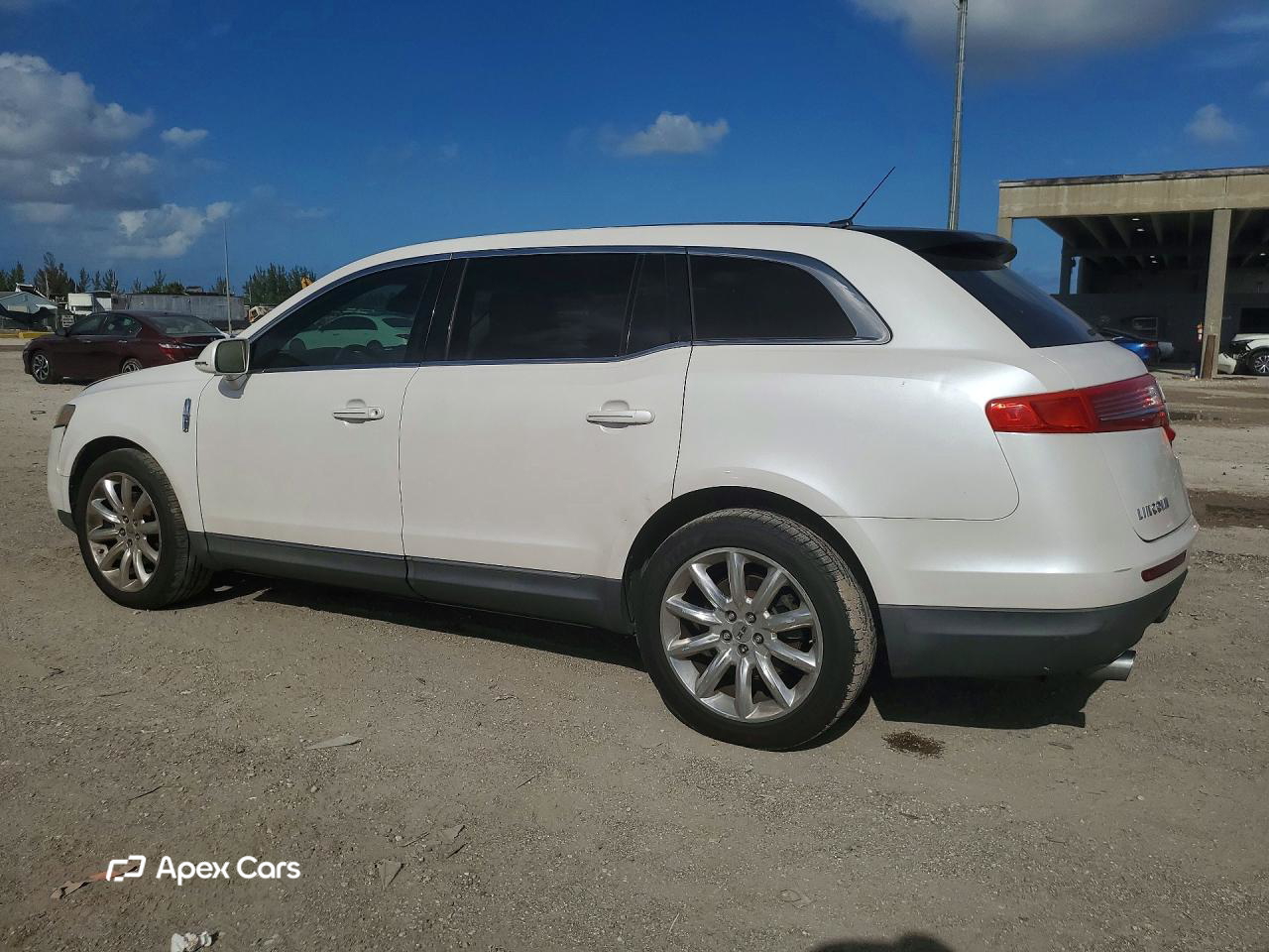 Lincoln MKT 2010