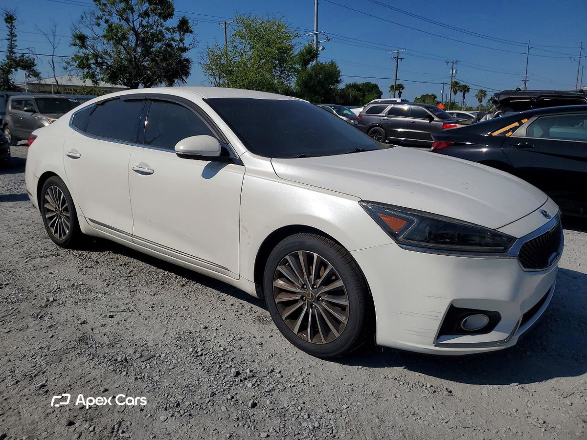 Kia Cadenza 2017