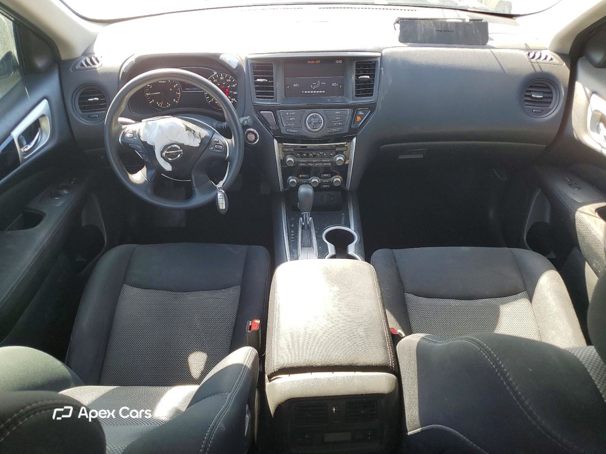 Nissan Pathfinder 2017