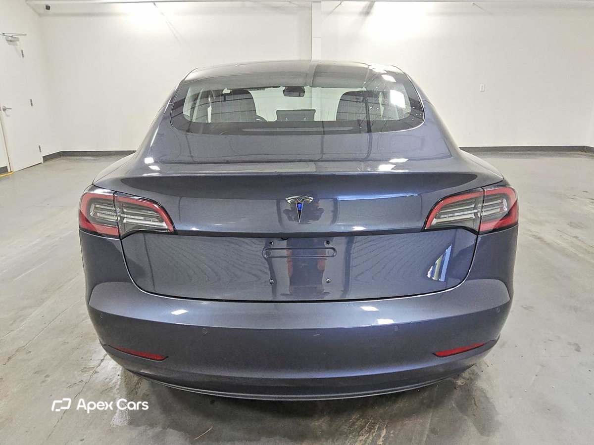 Tesla Model 3 2018