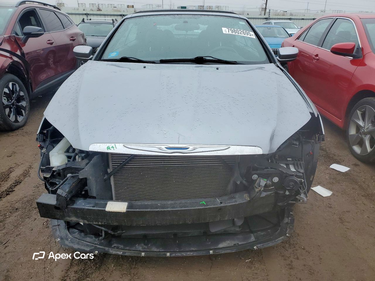 Chrysler 200 2014
