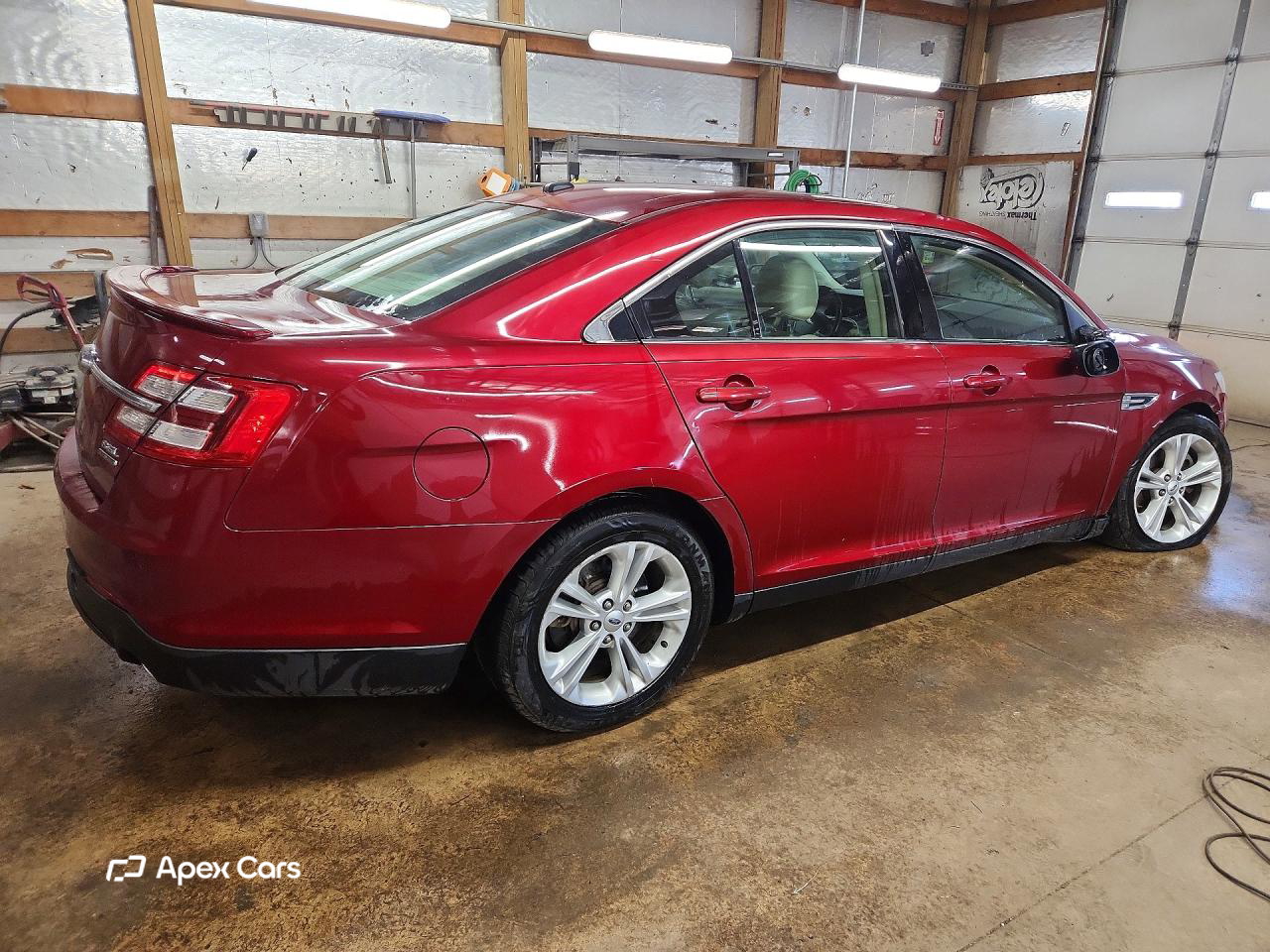 Ford Taurus 2014