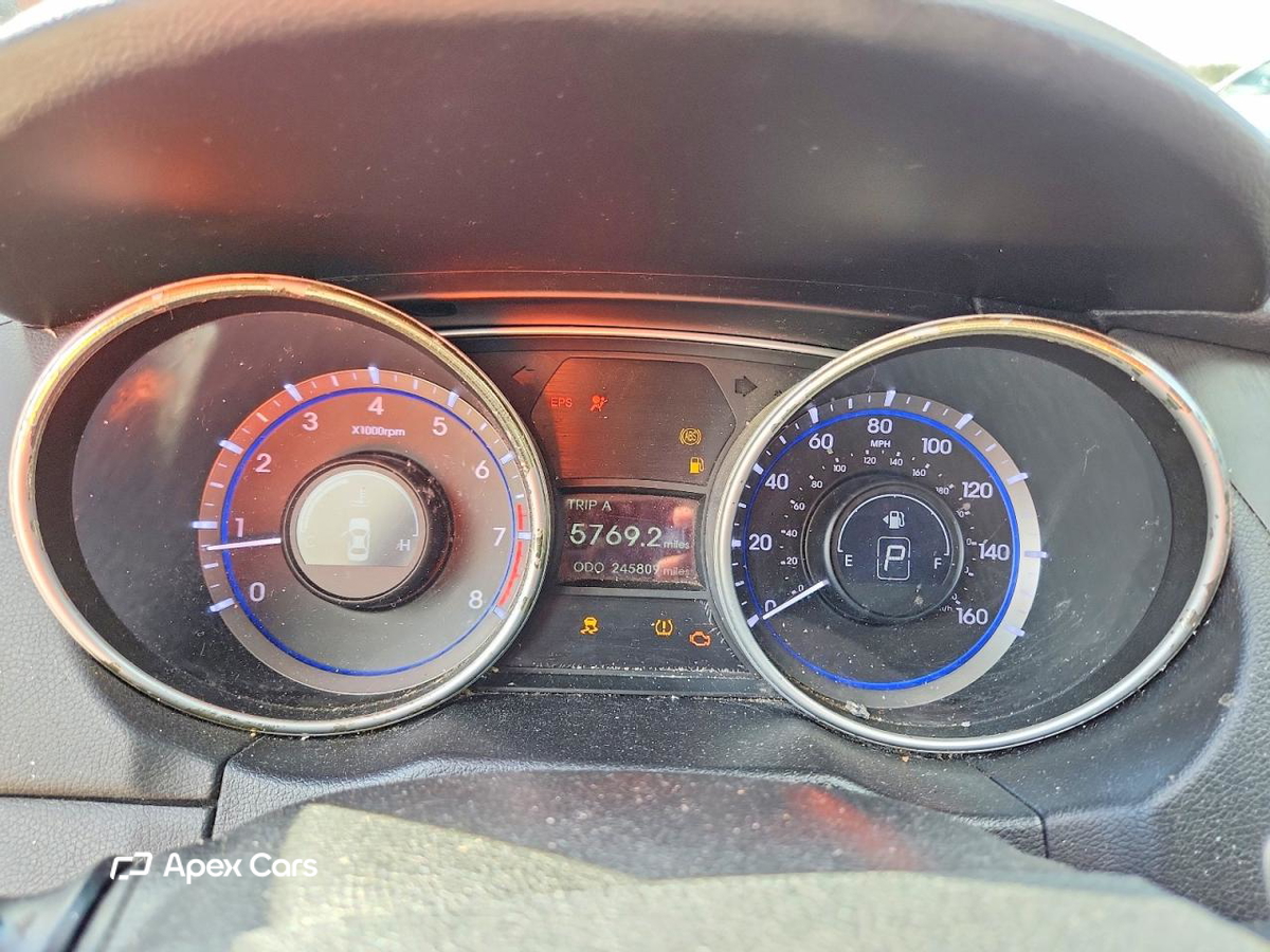 Hyundai Sonata 2011