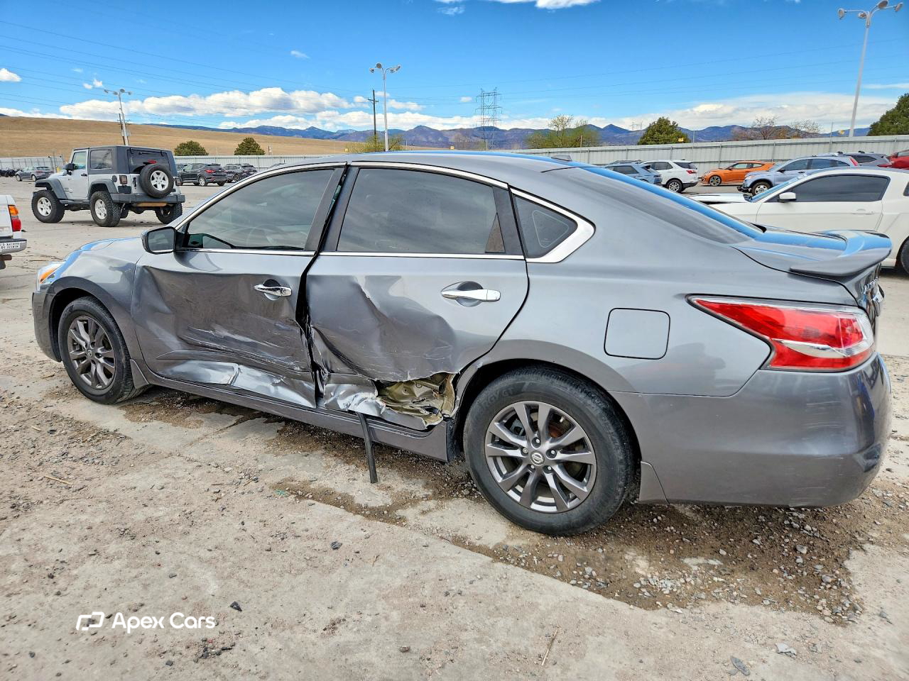 Nissan Altima 2015