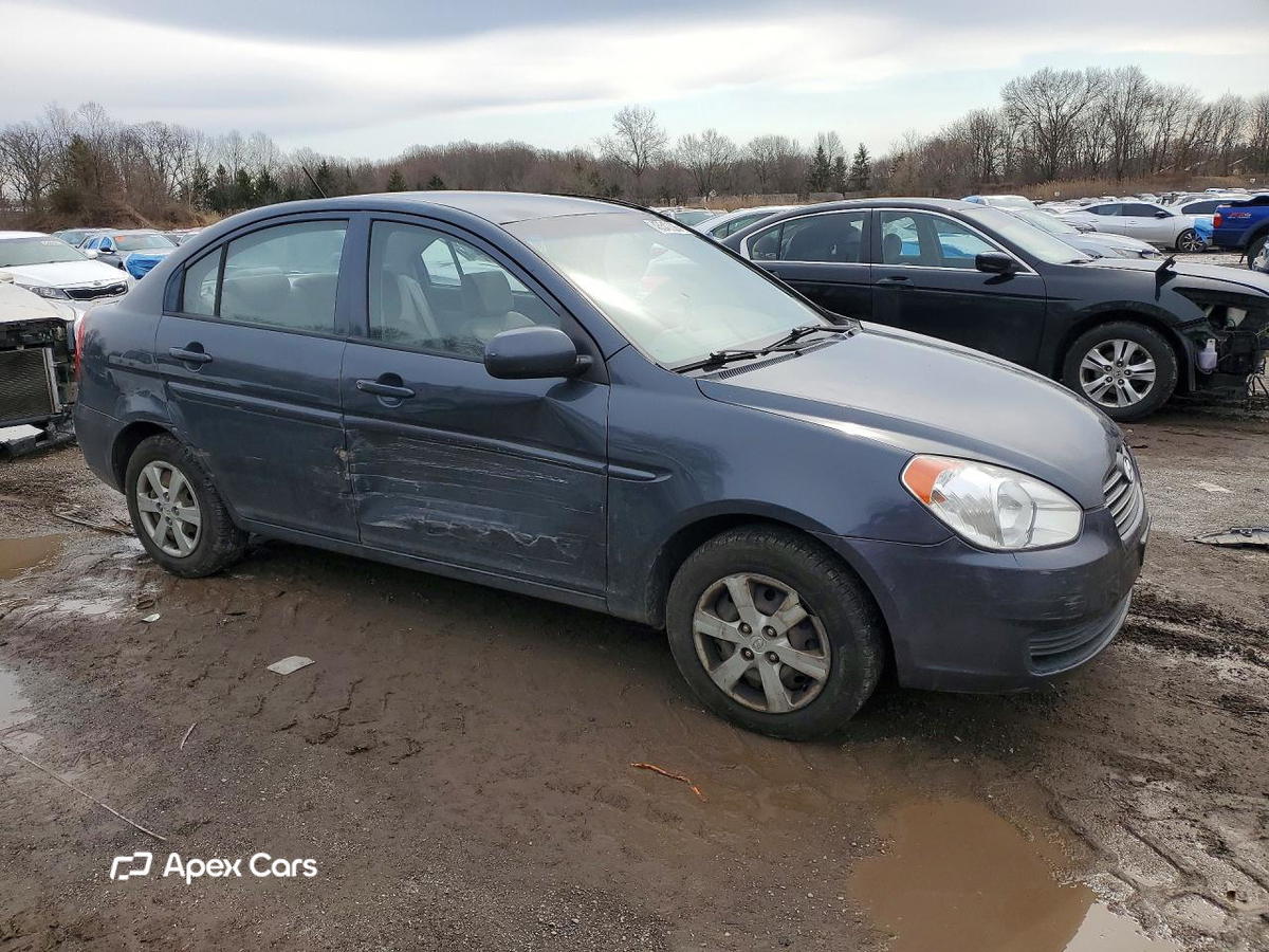 Hyundai Accent 2011