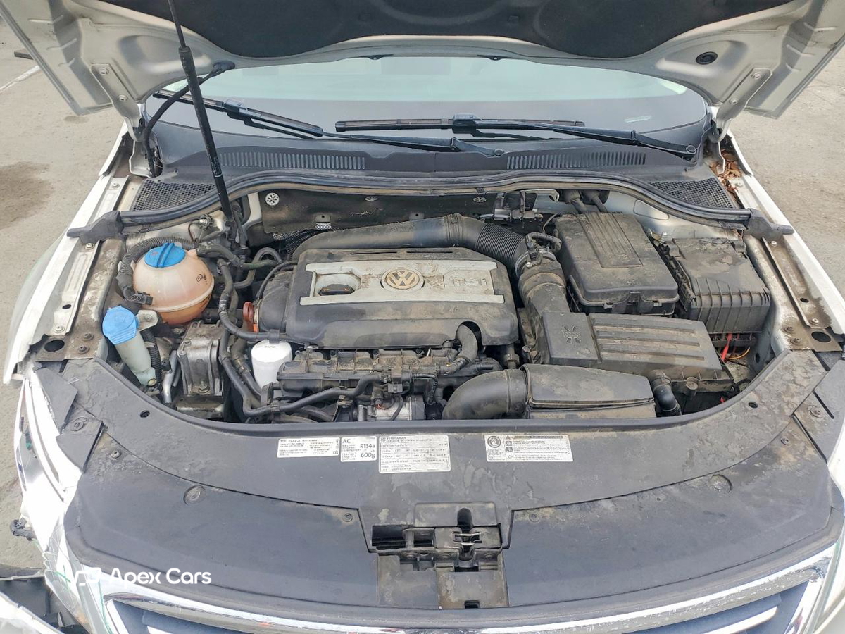 Volkswagen Passat CC 2012