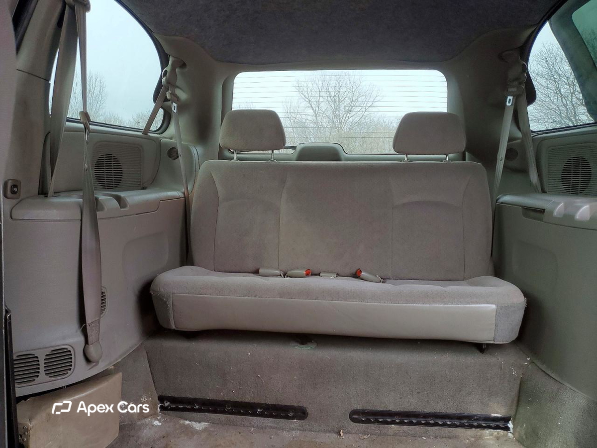 Dodge Caravan 2003