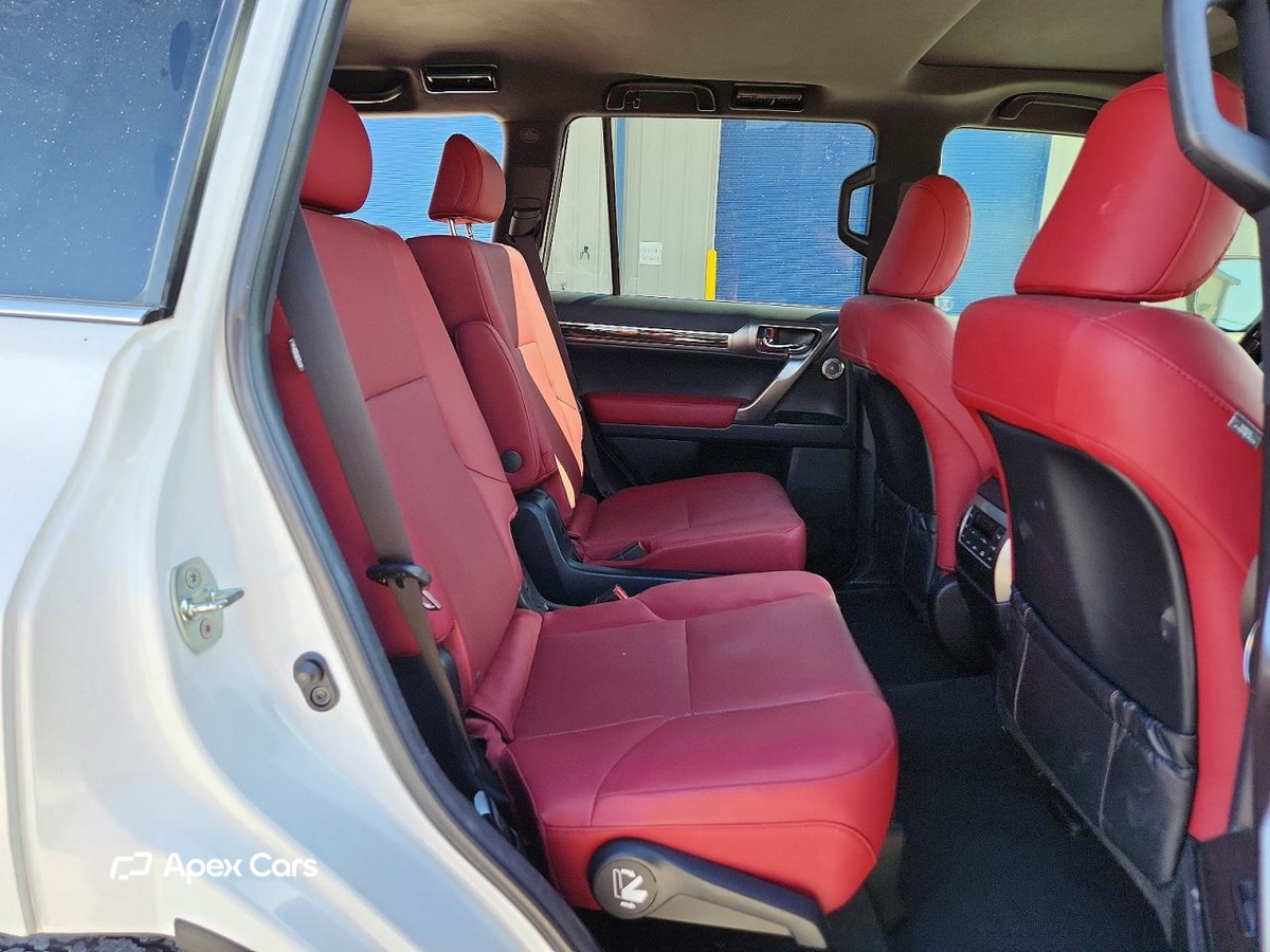 Lexus GX 2023