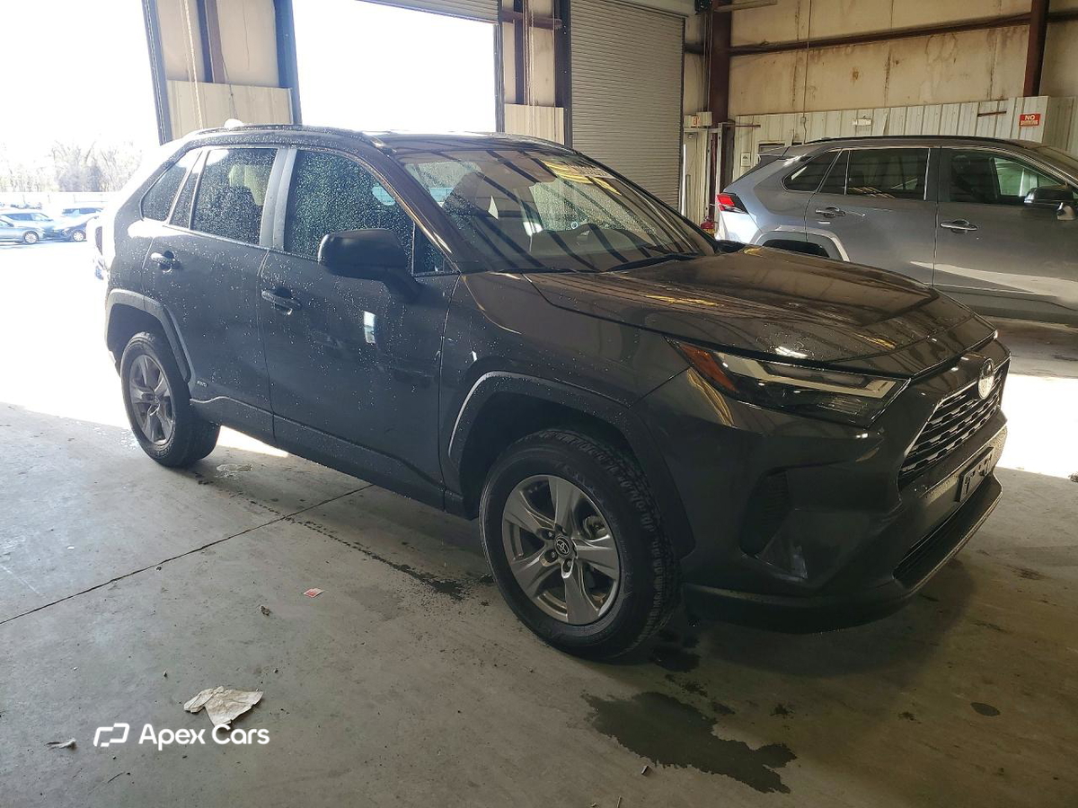 Toyota RAV 4 2025