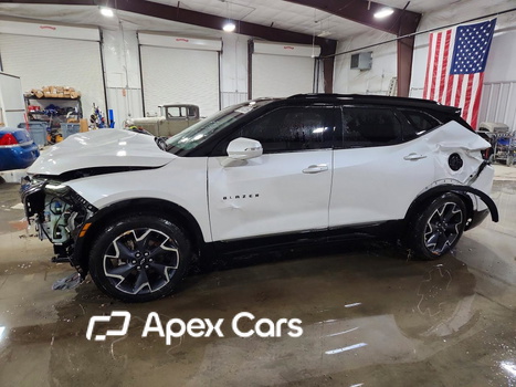 Chevrolet Blazer 2022 - Image 1 of 13