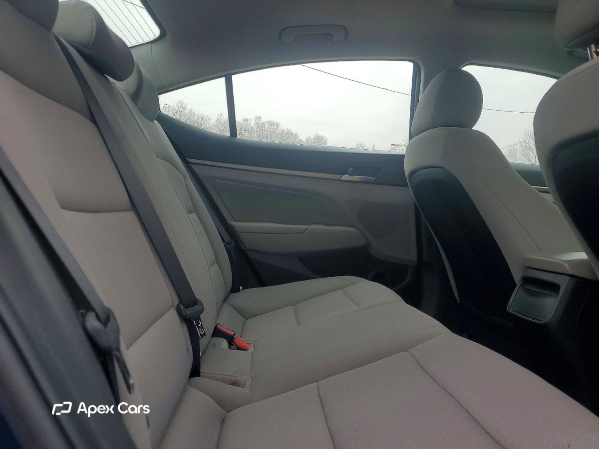 Hyundai Elantra 2018