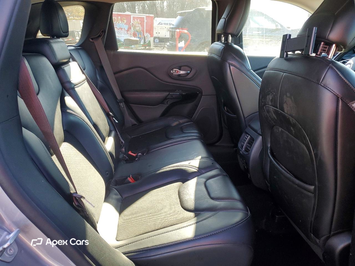 Jeep Cherokee 2019