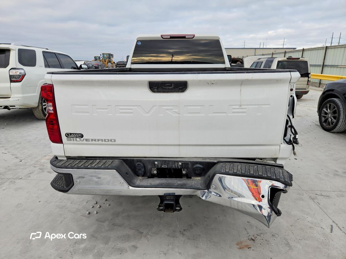 Chevrolet Silverado 2025