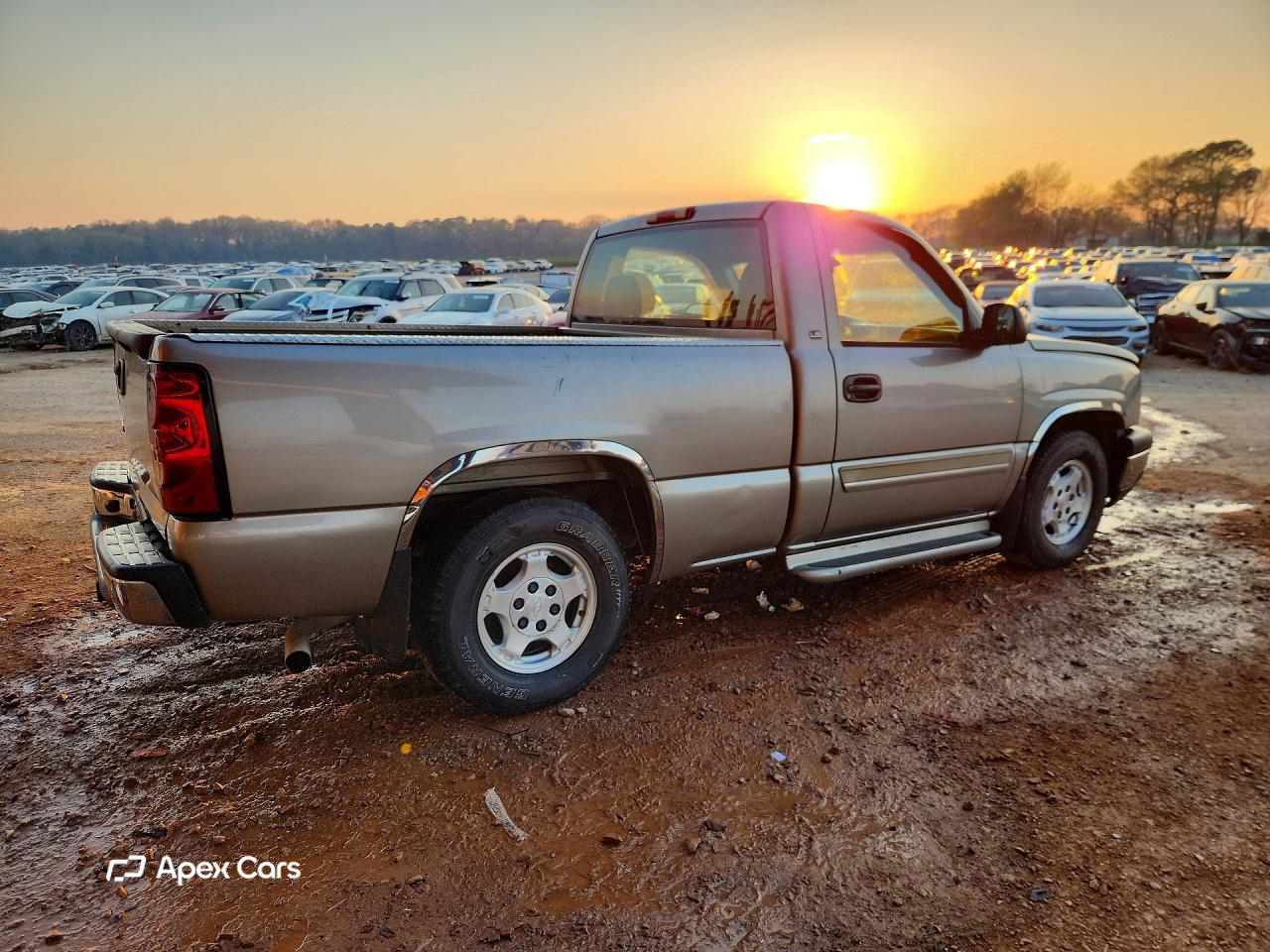 Chevrolet Silverado 2003