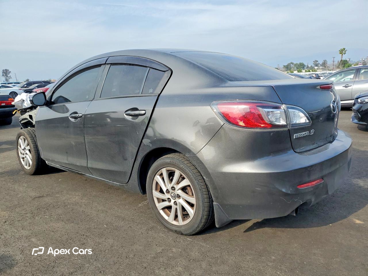 Mazda 3 2013