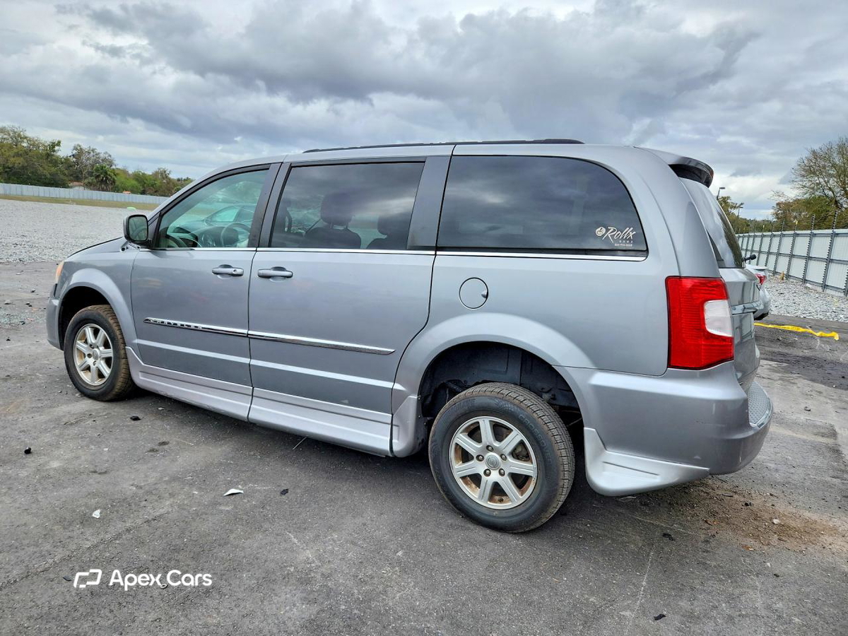Chrysler Voyager 2013