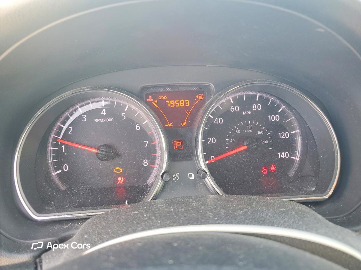 Nissan Versa 2014