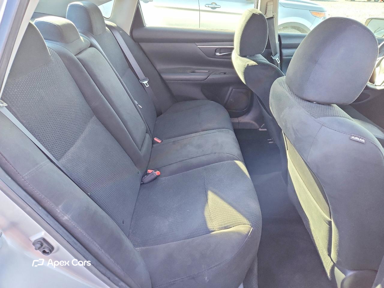 Nissan Altima 2015