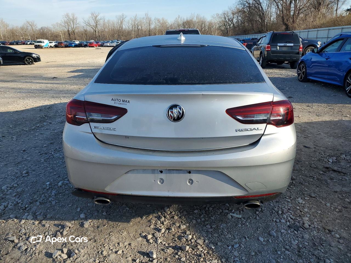 Buick Regal 2018