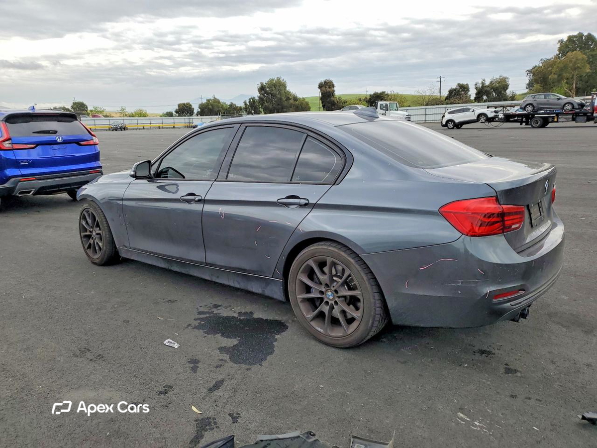 BMW Series 3 2016
